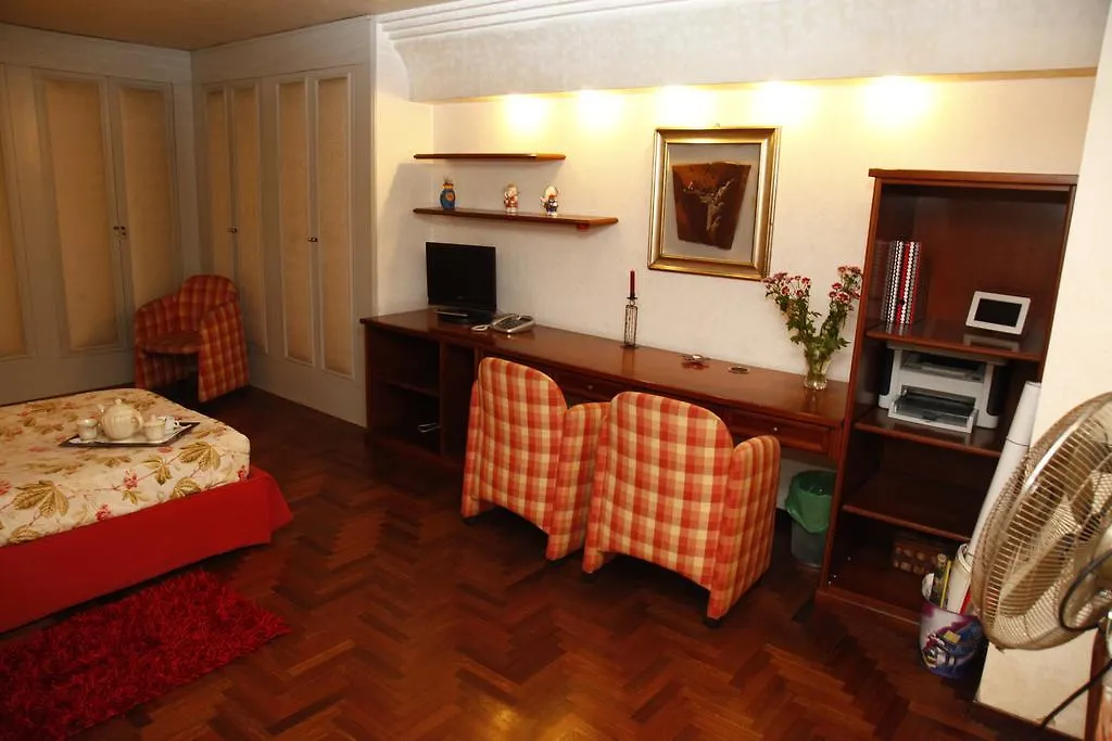 B&B Cocus Inn Catania 3*,