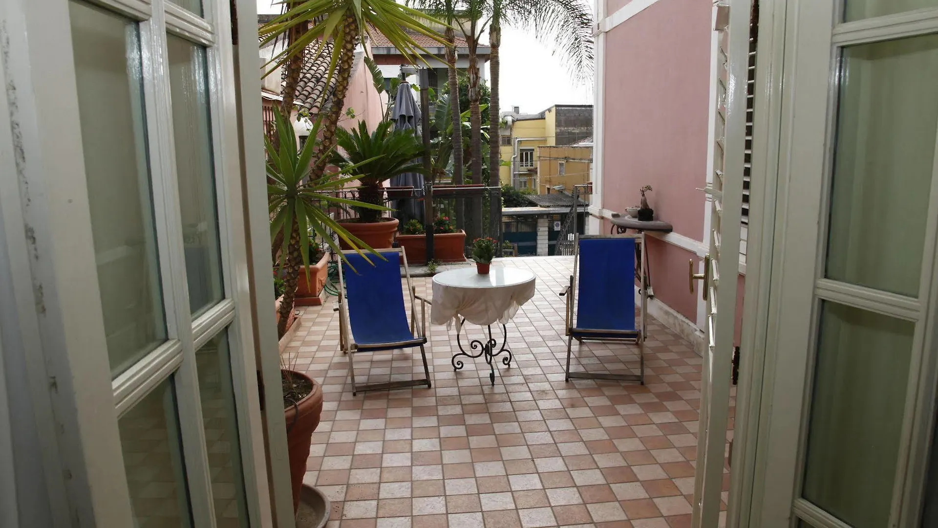 B&B Cocus Inn Catania 3*,